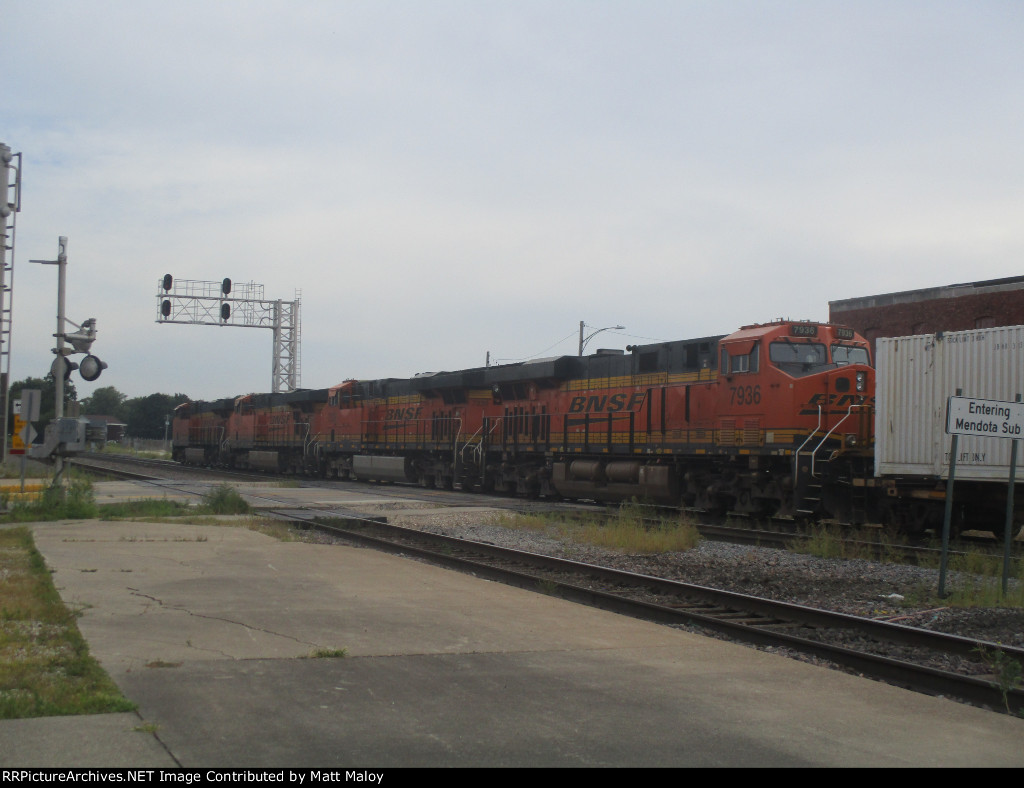 BNSF 7936